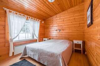 Дома для отпуска Lomaperkkiö Cottages Korholanmäki Коттедж с 3 спальнями и сауной-5