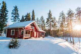 Дома для отпуска Lomaperkkiö Cottages Korholanmäki Коттедж с 3 спальнями и сауной-13