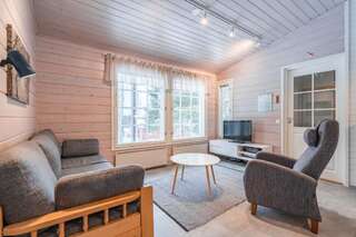 Дома для отпуска Lomaperkkiö Cottages Korholanmäki Коттедж с 2 спальнями и сауной-23
