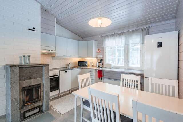 Дома для отпуска Lomaperkkiö Cottages Korholanmäki-50